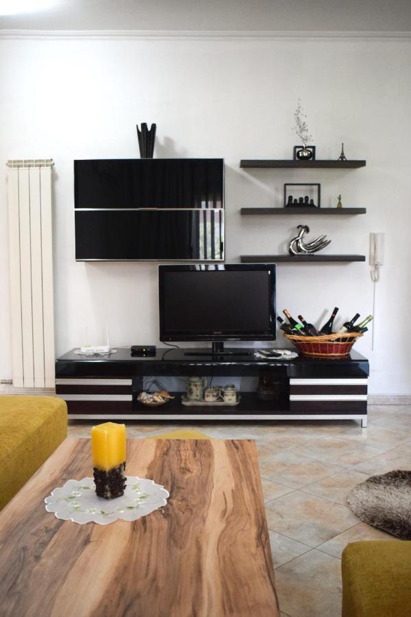 New Apartment Zoe Shkodër エクステリア 写真